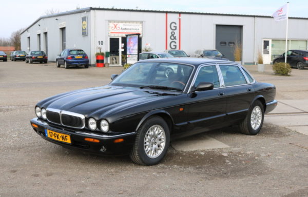 Jaguar xj 308