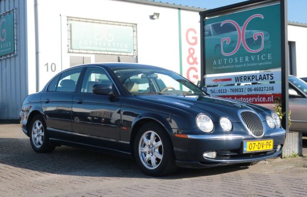 Jaguar S type serie 1    3.0 V6 handgeschakeld! (VERKOCHT)